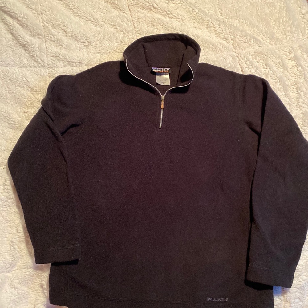 Patagonia women’s Small Pullover